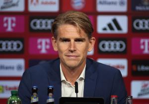 pg电子下载-弗罗因德:凯恩在队内受到高度尊重,戴尔离队不会直接影响到他