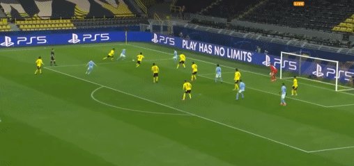 1618578366135099908.gif 詹.gif